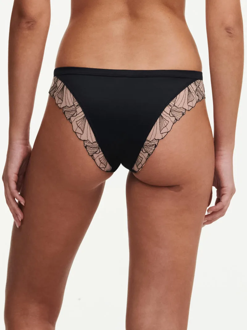 Tattoo Love – Brazilian – C22DA0 - rear