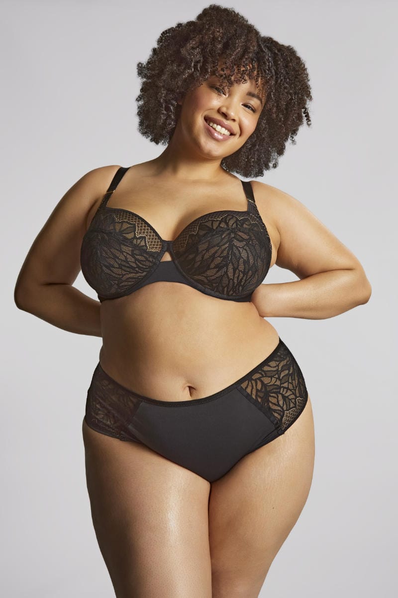 SS25_F_Sculptresse_Sophia_Full Cup Bra_11195_Deep Brief_11192_Black Latte_T_F2_5666