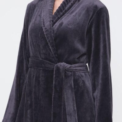 Triumph Short Fleece Robe