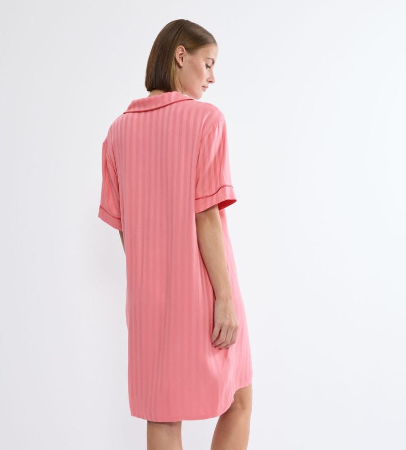 Amourette Jacquard NDW SSL Nightshirt by Triumph - Cherry Rose