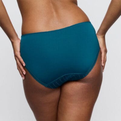 Deauville Full Brief – Peacock