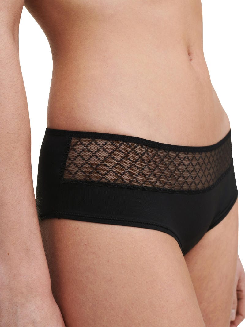 Norah Chic - black - shorty - front